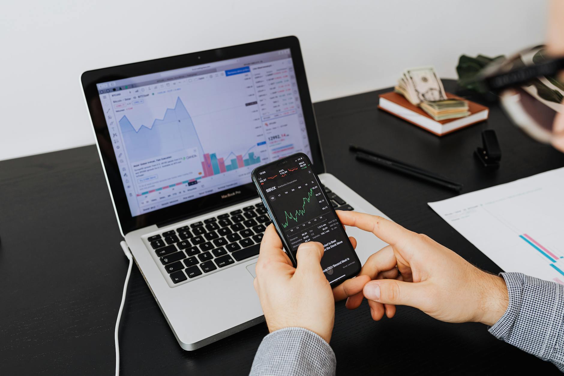 8 Expert Content Marketing Strategies for Professional Service Firms