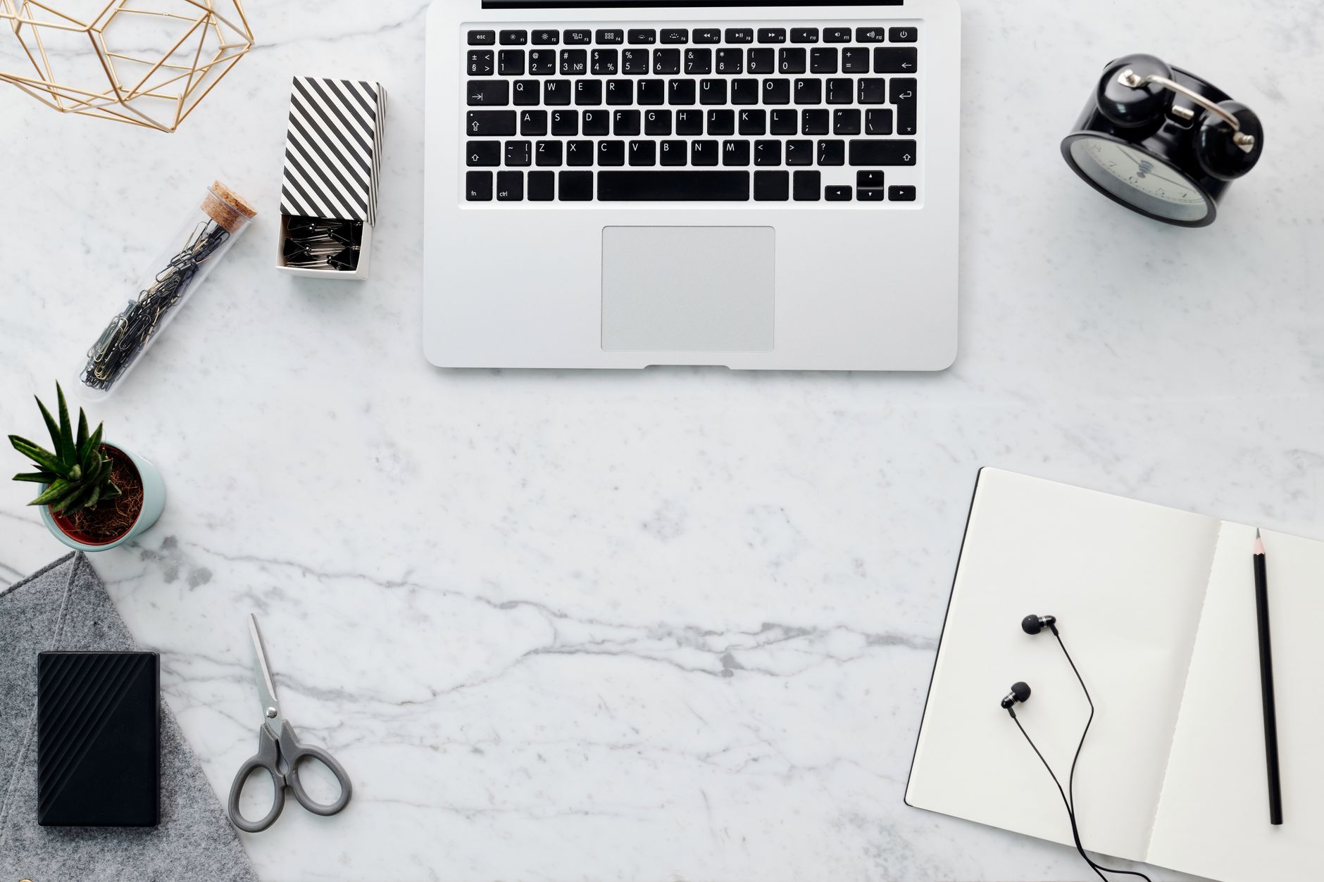 DIY SEO vs. Hiring a Consultant: An Honest Comparison
